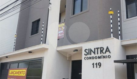 Casa à venda com 2 quartos no condomínio Sintra, São Paulo - SP