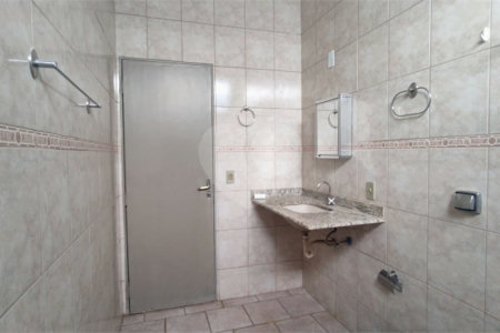 Casa à venda com 3 quartos, sendo 1 suíte, em Vila Monte Alegre, Ribeirão Preto, SP