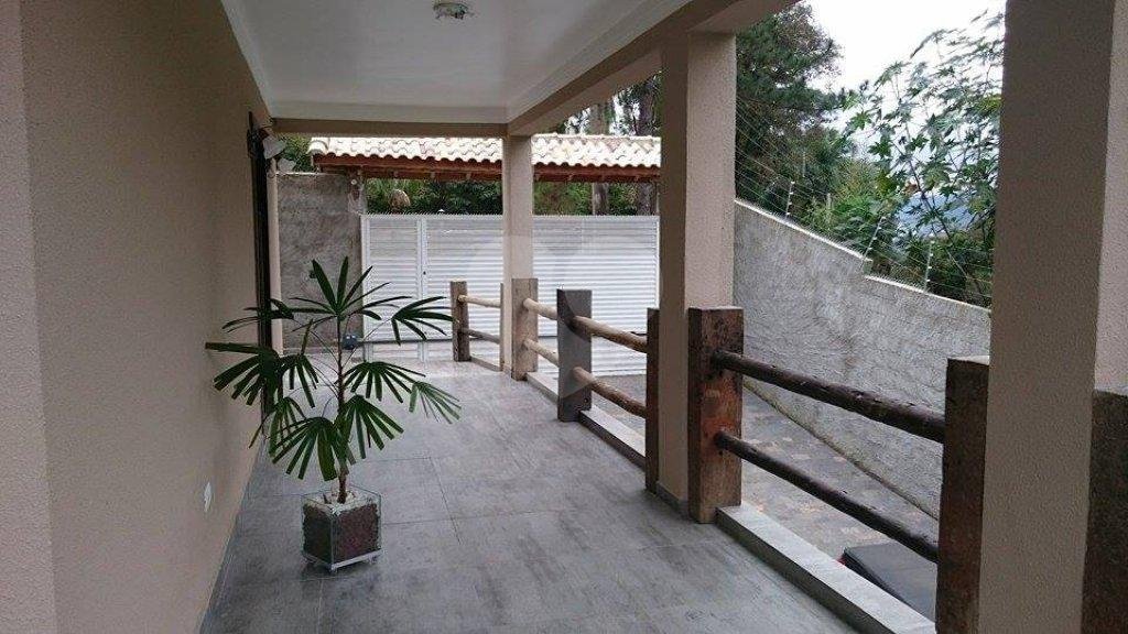 Casa à venda com 3 quartos, sendo 2 suítes, em Jardim Mairiporã, Mairiporã, SP