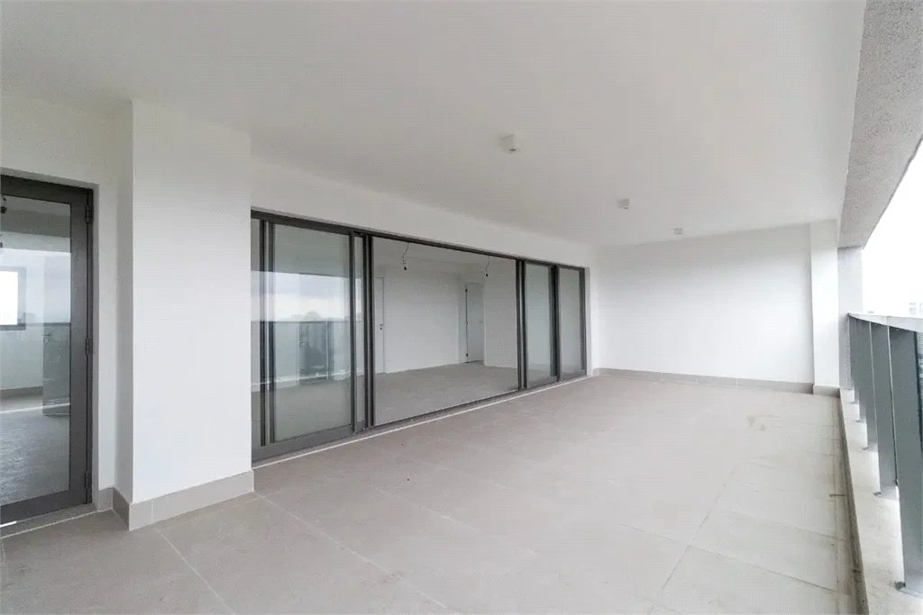 Apartamento à venda com 3 suítes em Brooklin Paulista, São Paulo, SP