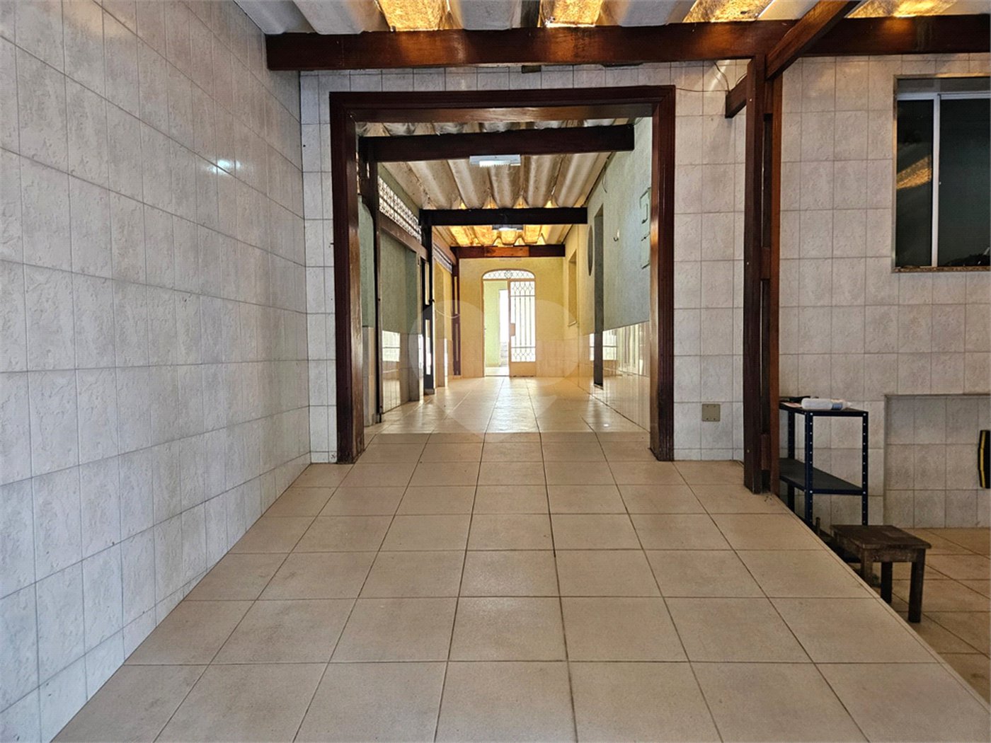 Casa à venda com 3 quartos, sendo 1 suíte,  em Água Branca, São Paulo, SP