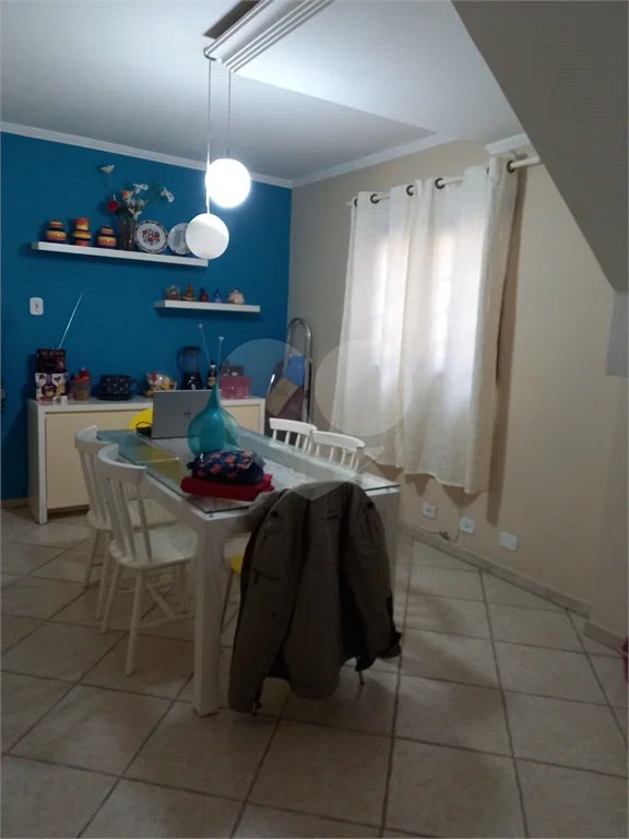 Sobrado de 4 quartos 1 suíte 2 vagas bairro Jardim City- Guarulhos-SP.