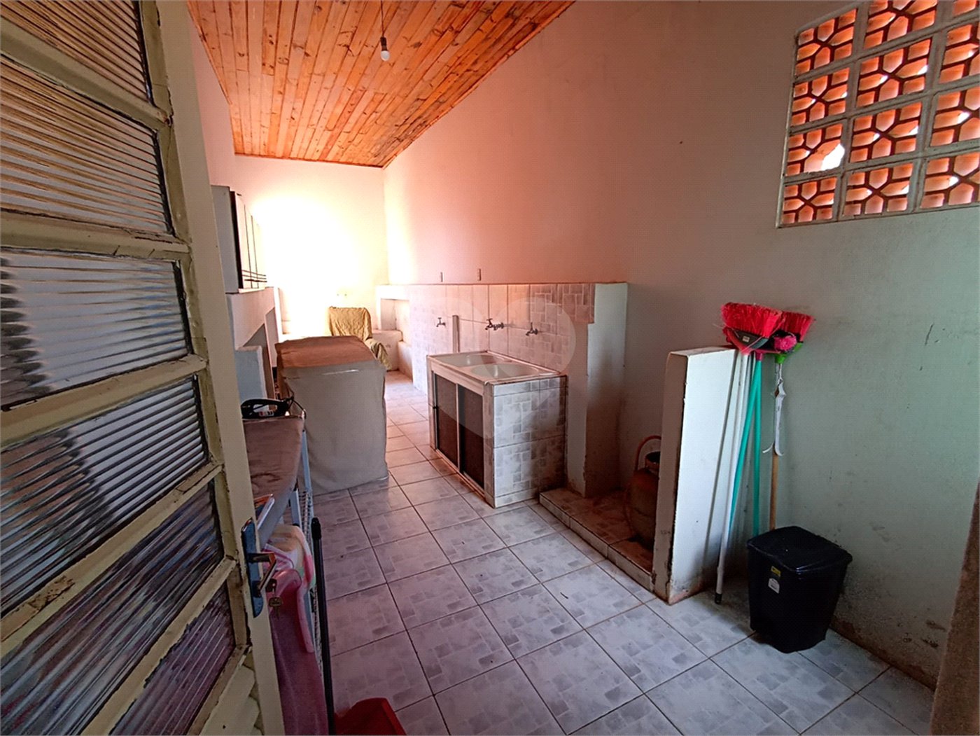 Casa à venda com 5 quartos, sendo 1 suíte, em Jardim Itália, Itapetininga, SP