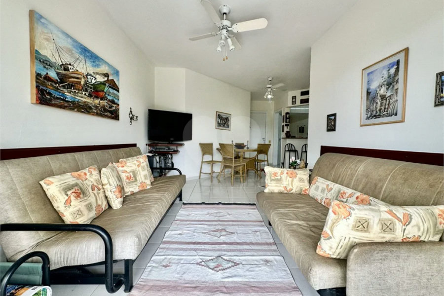 Apartamento à venda com 2 quartos, sendo 1 suíte, em Riviera de São Lourenço, Bertioga, SP