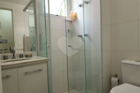Apartamento à venda com 4 suítes em Granja Julieta, São Paulo, SP
