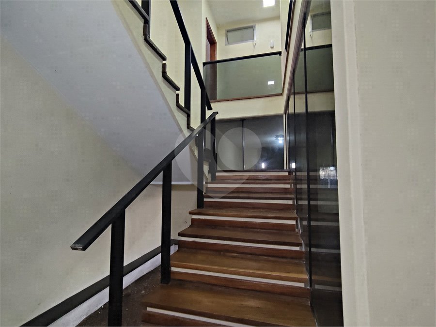Casa à venda ou para alugar com 5 quartos, sendo 3 suítes, em Vila Maria, Itapetininga, SP