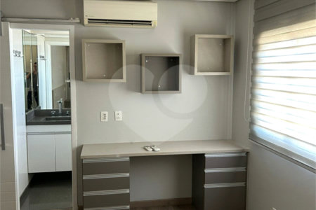 Apartamento à venda com 2 suítes em Vila Lúcia Elvira, São Paulo, SP