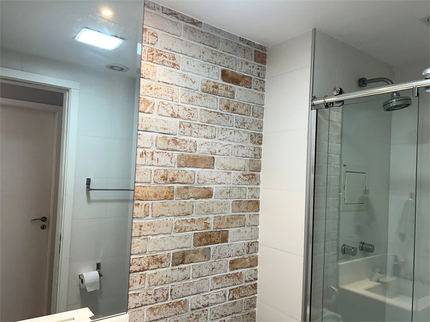 Apartamento à venda com 2 quartos, sendo 1 suíte,  em Brooklin, São Paulo, SP