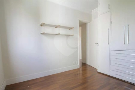 Apartamento à venda com 2 quartos, sendo 1 suíte,  em Jardim Ampliação, São Paulo, SP