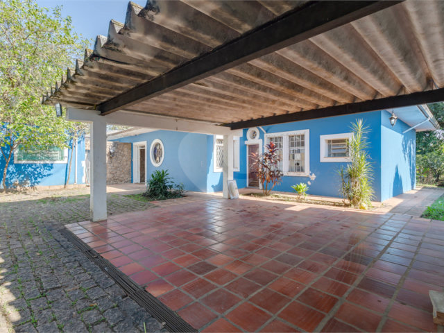 Casa Térrea à venda com 4 quartos, sendo 1 suíte,  em Jardim Prudência, São Paulo, SP