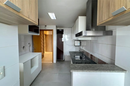 Apartamento à venda com 3 quartos, sendo 1 suíte, no Centro-norte, Cuiabá, MT