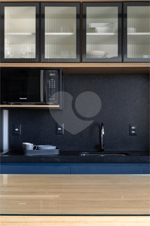 Apartamento à venda com 3 quartos, sendo 1 suíte,  em Alto da Lapa, São Paulo, SP