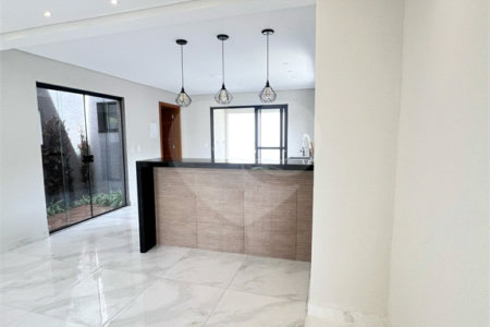 Casa à venda com 3 quartos, sendo 1 suíte, em Toctao Argon Atibaia, Atibaia, SP