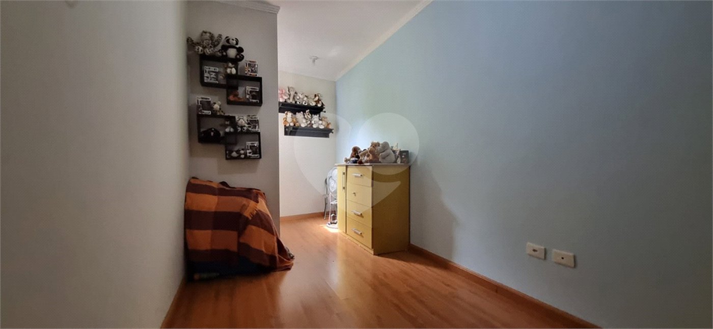Casa à venda com 3 quartos, sendo 1 suíte, no condomínio Residencial Açaí, São Paulo - SP