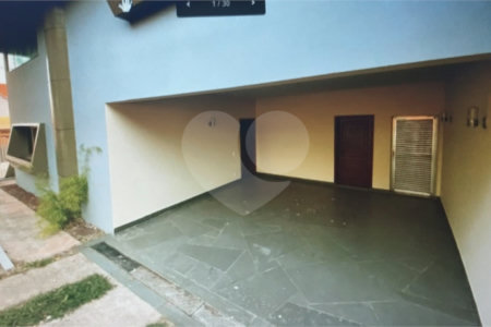 Casa à venda com 4 quartos, sendo 3 suítes,  em Vila Maria, Itapetininga, SP