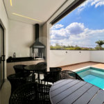 Casa à venda com 3 suítes no condomínio Residencial Mont'alcino, Valinhos - SP