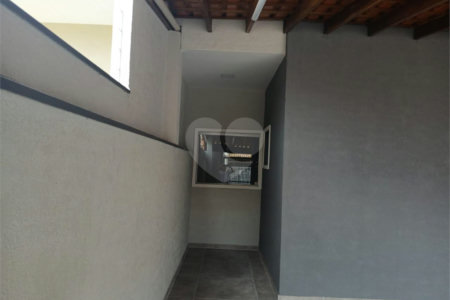 Casa de Vila à venda com 3 quartos, sendo 1 suíte, em Jardim Wanel Ville V, Sorocaba, SP