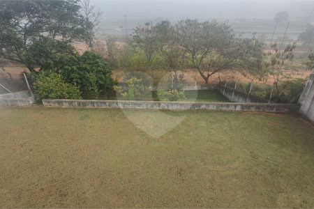 Chácara à venda com 3 quartos, sendo 1 suíte,  no Centro, Nazaré Paulista, SP