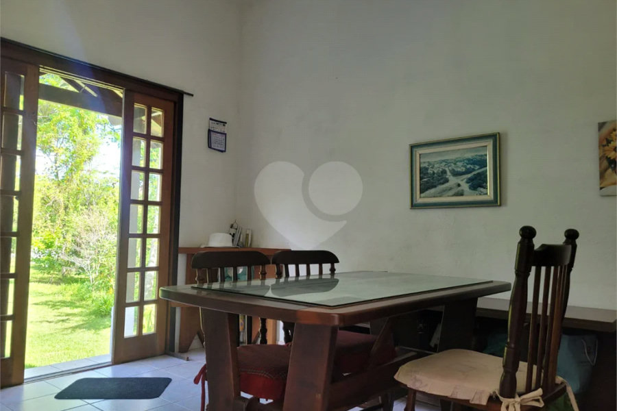 Casa à venda ou para alugar com 4 suítes em Costa do Sol, Bertioga, SP