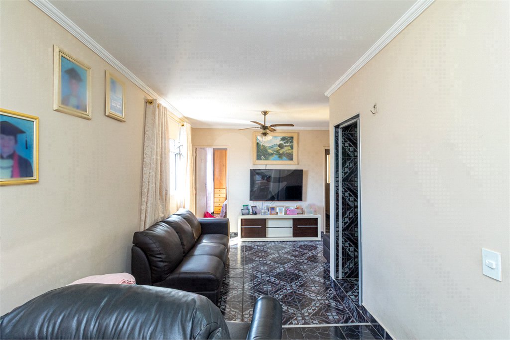 Casa à venda com 3 quartos, sendo 1 suíte, em Jardim Paris, São Paulo, SP