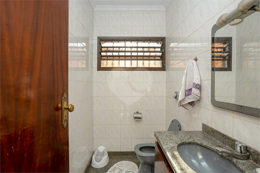 Sobrado à venda com 3 quartos, sendo 1 suíte, em Itaquera, São Paulo, SP