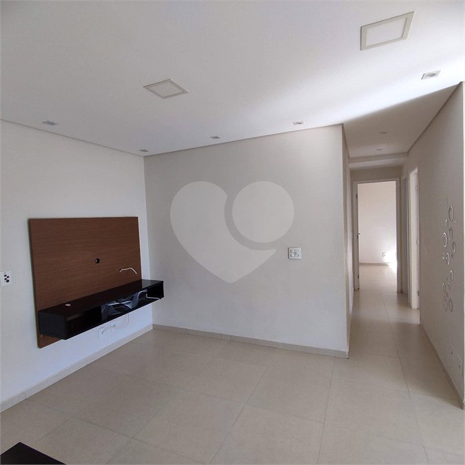 Apartamento à venda com 2 quartos em Jardim Esmeralda, São Paulo, SP