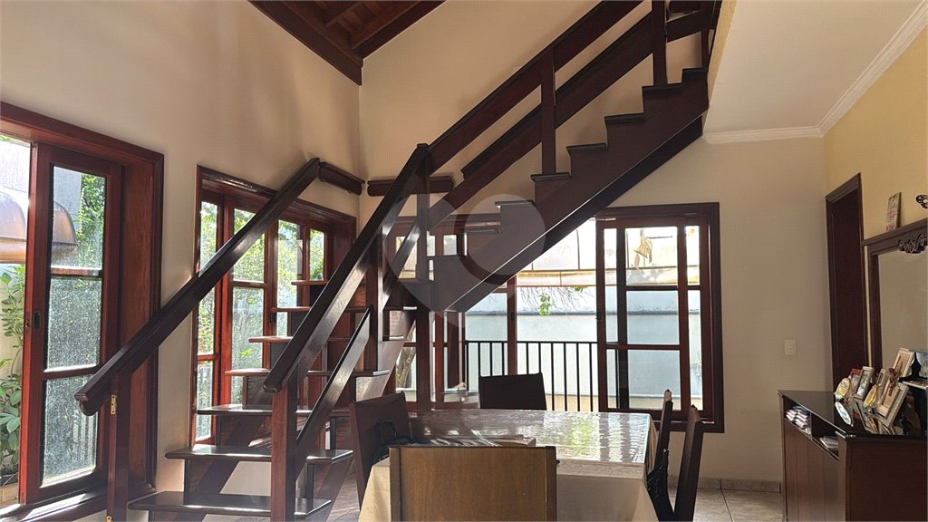 Sobrado à venda com 5 quartos, sendo 3 suítes,  em Jardim Recanto do Valle, Indaiatuba, SP