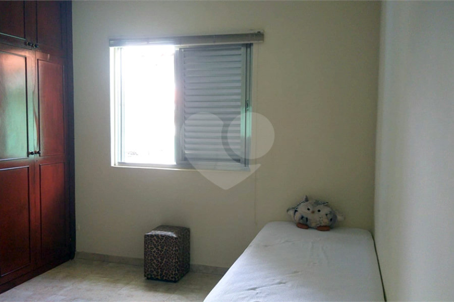 Sobrado à venda com 3 quartos, sendo 1 suíte,  em Parada Inglesa, São Paulo, SP