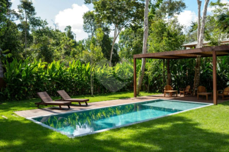 Casa à venda com 4 suítes, no Centro / Arraial D'ajuda, Porto Seguro, BA