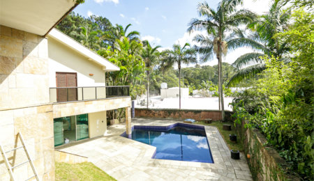 Casa à venda com 4 suítes em Alto da Boa Vista, São Paulo, SP
