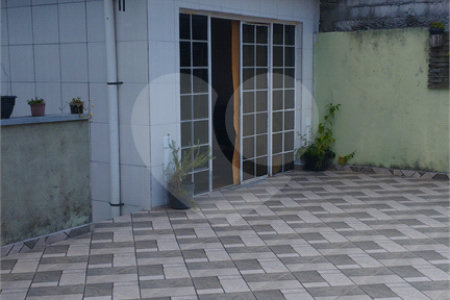 Casa à venda com 3 quartos, sendo 1 suíte,  em Jardim Aeroporto Iii, Mogi das Cruzes, SP