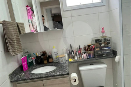 Apartamento à venda com 2 quartos, sendo 1 suíte, em Vila Rosália, Guarulhos, SP