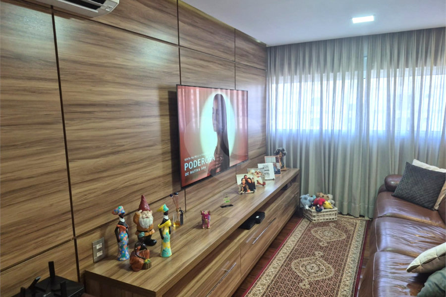 Apartamento à venda com 4 quartos, sendo 3 suítes, em Água Fria, São Paulo, SP