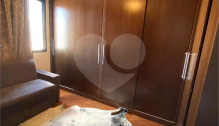 Apartamento à venda com 3 quartos, sendo 1 suíte,  em Vila Bertioga, São Paulo, SP