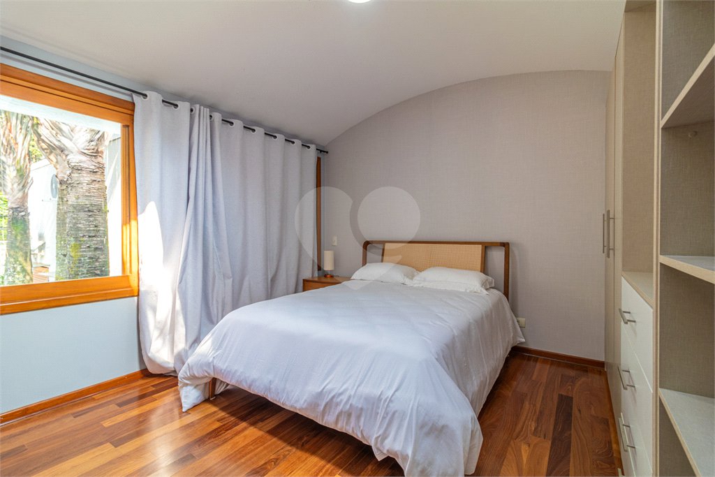 Casa à venda com 4 suítes em Campo Belo, São Paulo, SP
