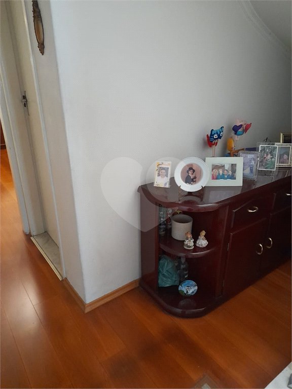 Sobrado à venda com 3 quartos, sendo 1 suíte,  em Parada Inglesa, São Paulo, SP
