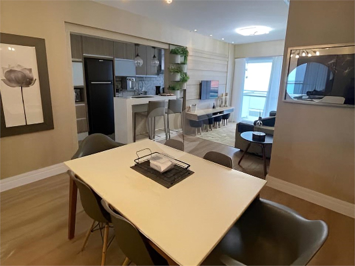 Apartamento à venda com 3 quartos, sendo 1 suíte, em São Bento, Cabo Frio, RJ