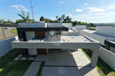 Casa à venda com 4 suítes no condomínio Saint Patrick, Sorocaba - SP