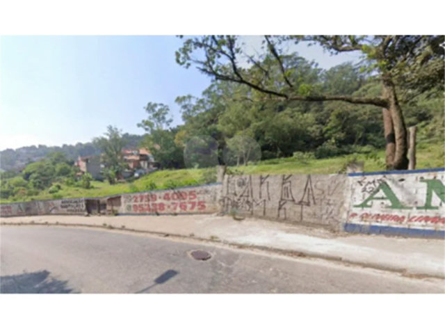 Terreno à venda no condomínio Maracanã, Santo André - SP