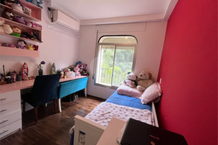 Apartamento à venda com 3 quartos, sendo 1 suíte, em Santa Cecília, São Paulo, SP