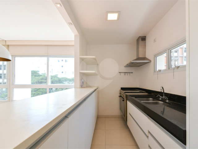 Duplex à venda com 3 suítes em Jardim Paulista, São Paulo, SP