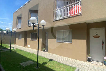 Casa à venda com 2 suítes no condomínio Villagio Di Ravenna, Mogi das Cruzes - SP