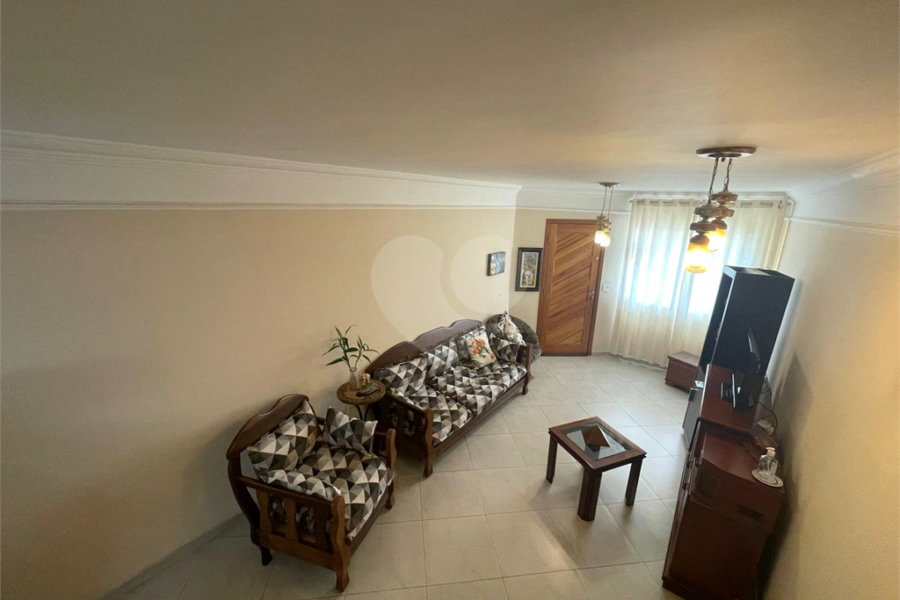 Sobrado à venda com 3 quartos, sendo 1 suíte, em Jaçanã, São Paulo, SP