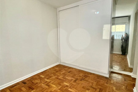 Apartamento à venda com 3 quartos em Cerqueira César, São Paulo, SP
