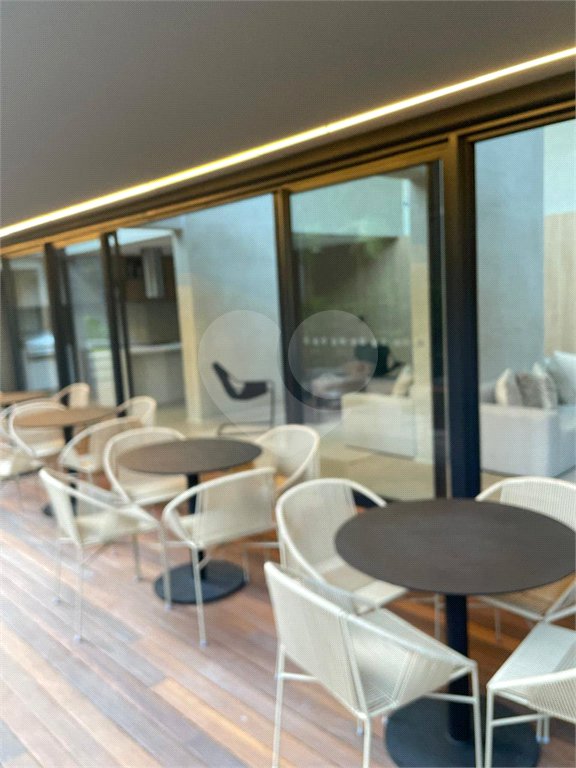 Apartamento à venda com 2 suítes em Pinheiros, São Paulo, SP