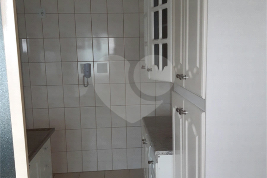 Apartamento à venda com 2 quartos em Vila Guarani, São Paulo, SP
