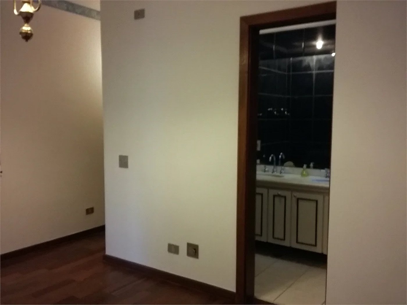 Apartamento à venda com 3 quartos, sendo 2 suítes,  em Vila Suzana, São Paulo, SP