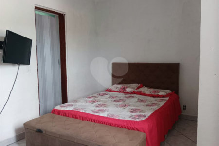 Casa à venda com 4 quartos, sendo 1 suíte,  no Centro, Salesópolis, SP