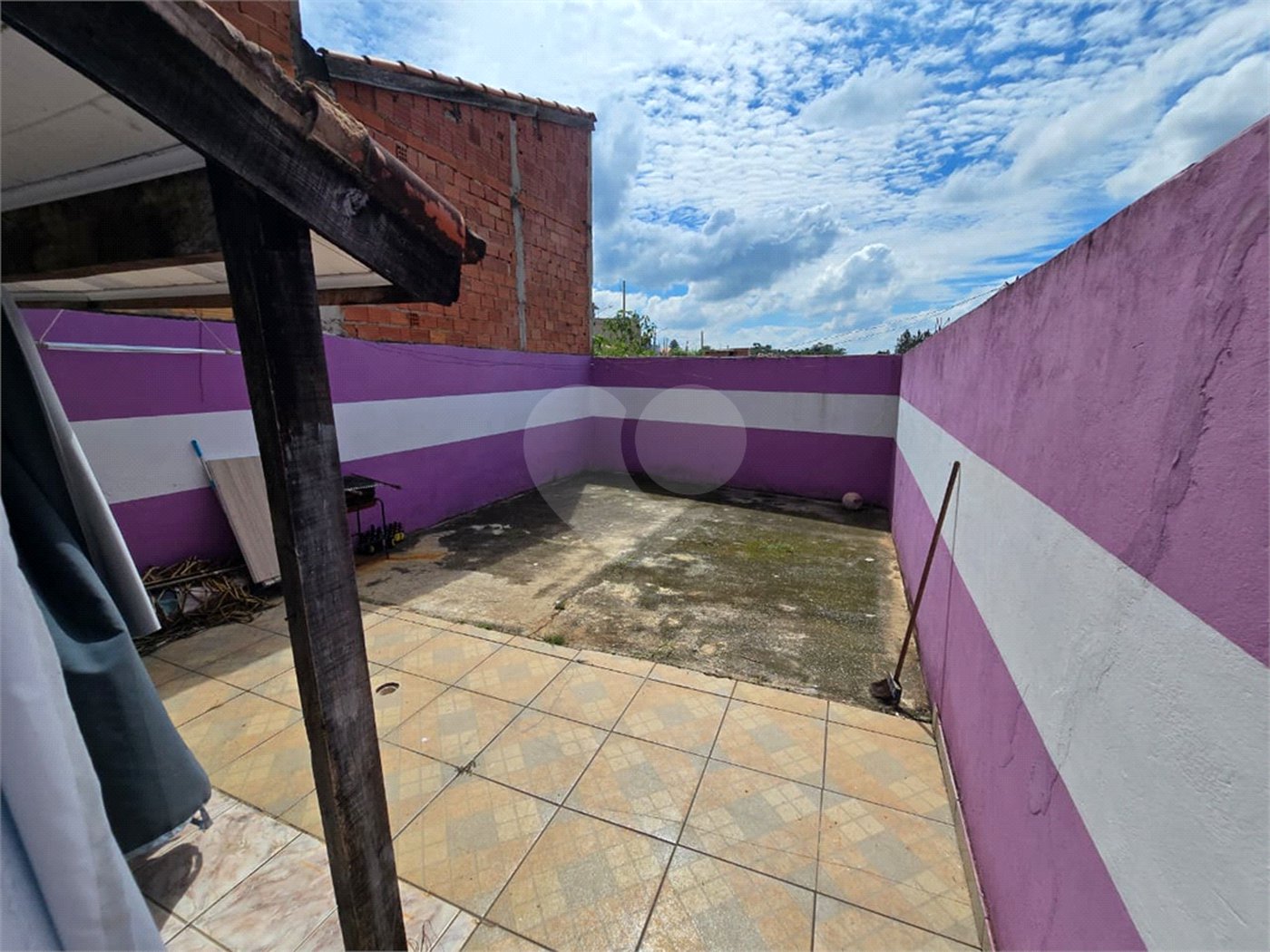 Casa à venda com 2 quartos em Vila Messias, Alambari, SP