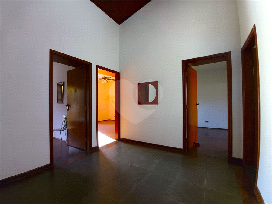 Casa à venda com 4 quartos, sendo 3 suítes,  no condomínio Village D'avignon, Sorocaba - SP